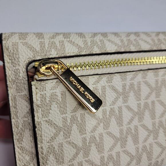 NWT Michael Kors TriFold Wallet Jet Set Travel Vanilla Brown NEW - Picture 6 of 13